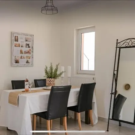 펜션 Kaminia Serenity House Ratzaklíon