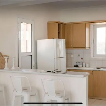 Kaminia Serenity House