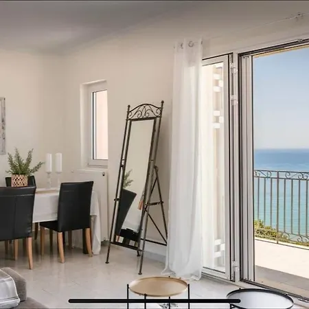 Holiday home Kaminia Serenity House