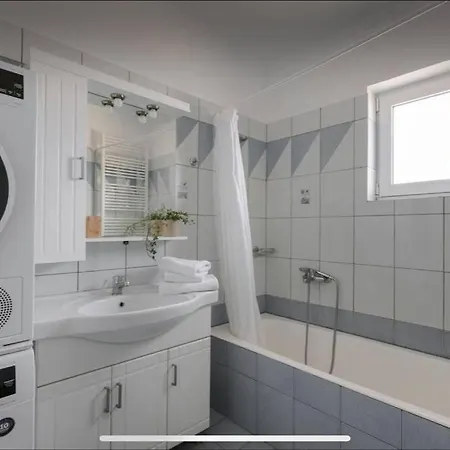 Holiday home Kaminia Serenity House Ratzaklion
